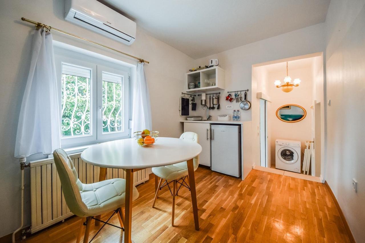 Kavon Apartments Любляна Екстер'єр фото